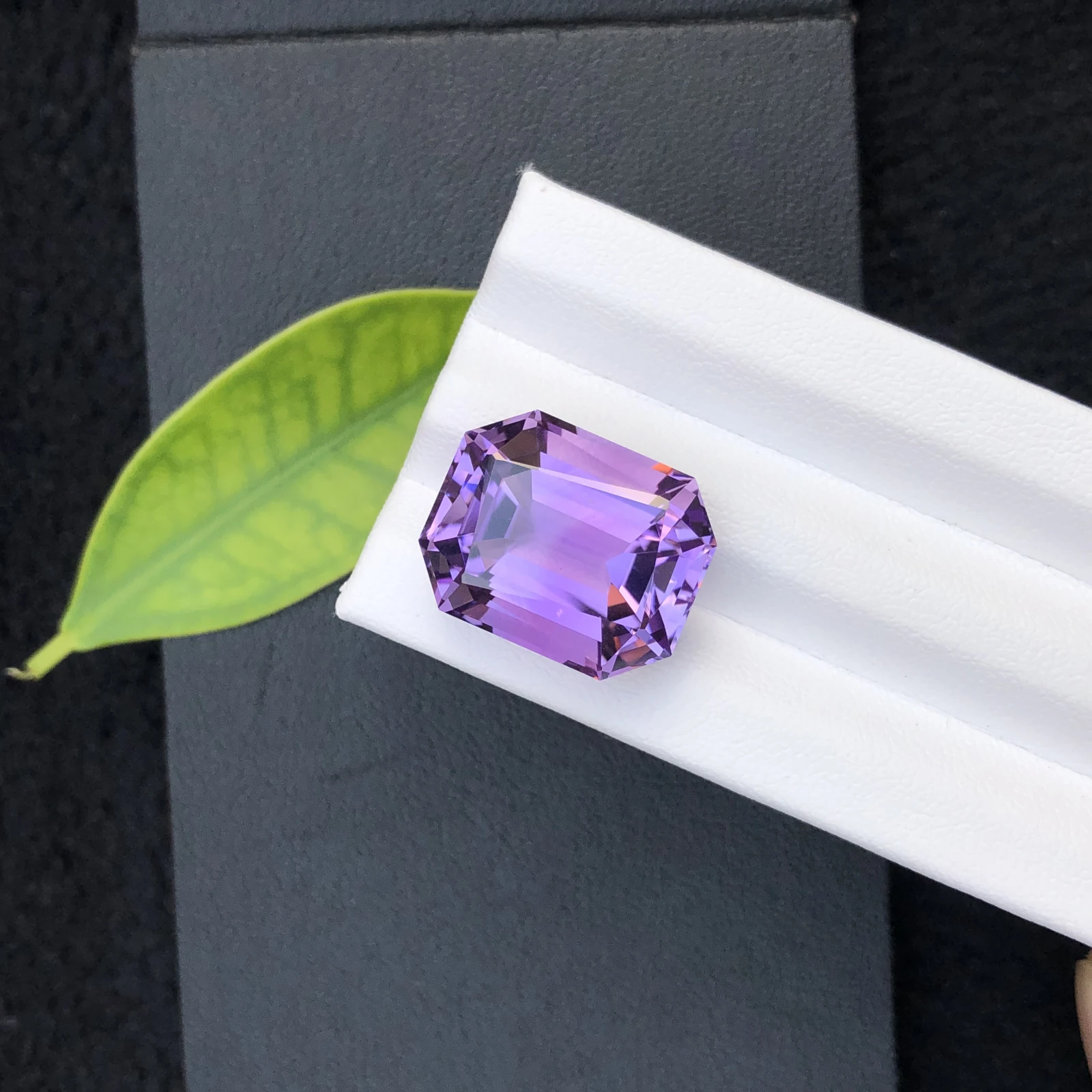 20.30 CT Natural Lavender Amethyst Fancy Cut Emerald Shape Loose Gemstone — view 1